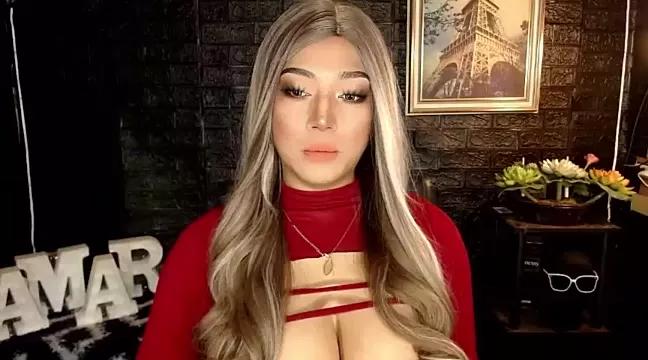 SarahAmber on StripChat 