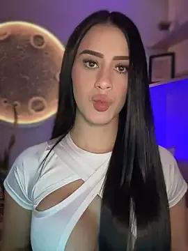 SarahhSmitth1 on StripChat 