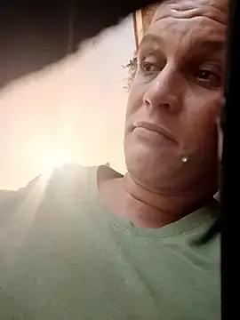 sarahkat86 on StripChat 