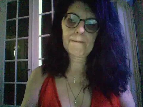 sarahspotlight on StripChat 