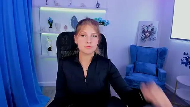 SaraMayki on StripChat