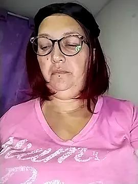 saraqueen__ on StripChat 