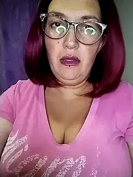 saraqueen__ on StripChat 