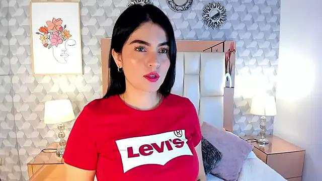 Sasha__sims__ on StripChat 