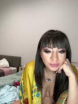 sashapearl23 on StripChat 