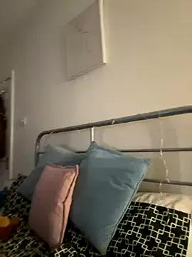 saskiapierce on StripChat 