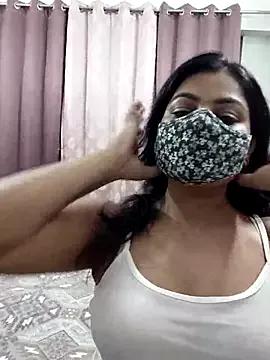 Sassy_Saraa on StripChat 
