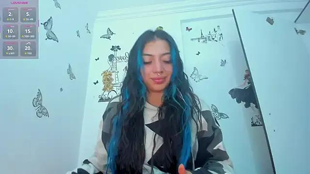 SaturnooStonee on StripChat