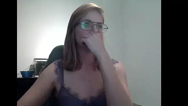 SavannaGirly on StripChat 