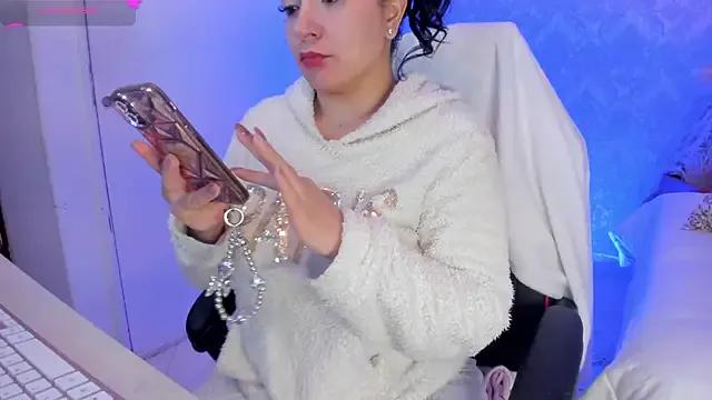 scarlet_miller1 on StripChat