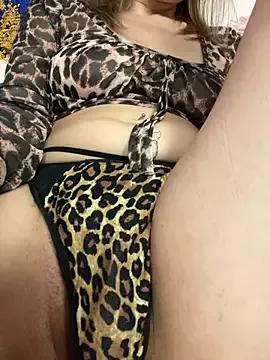 Selena_Sweetie on StripChat 