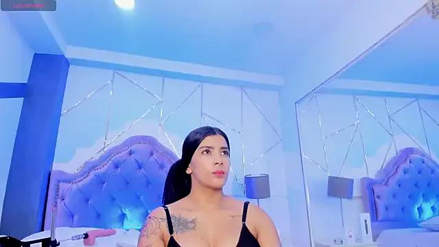 SelenaStonne on StripChat 