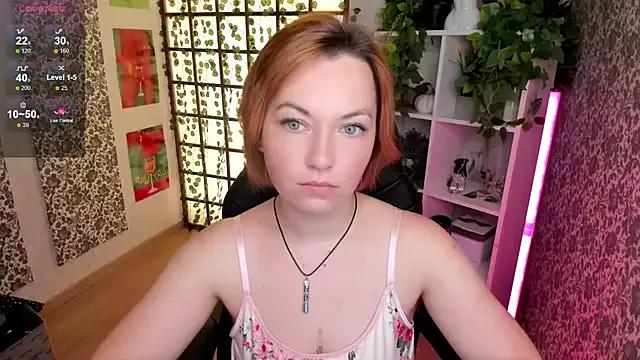 Serena_Woods on StripChat 