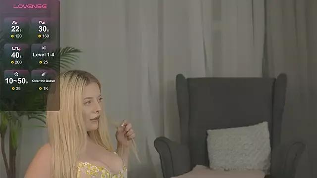 SerenaNoir on StripChat 