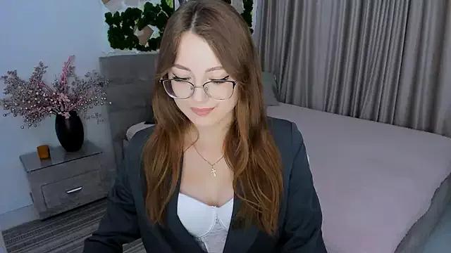 SereneFlame on StripChat 