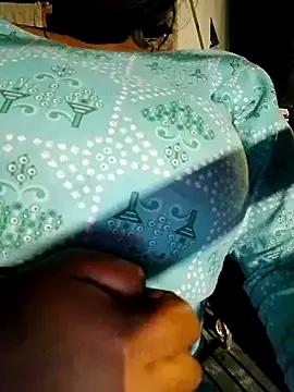 Sex_luna_girl97 on StripChat