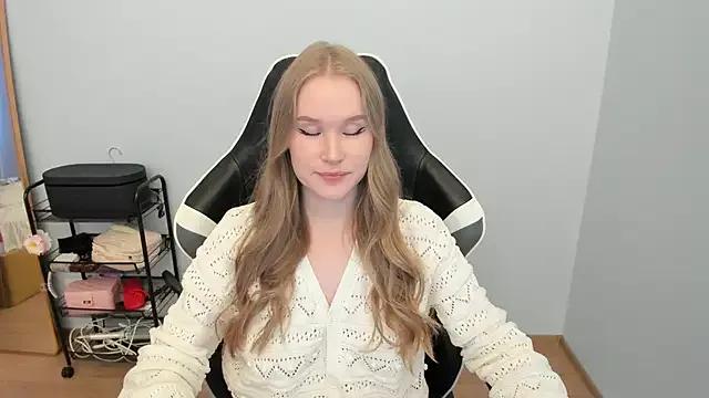 sexxy_potatoes on StripChat 