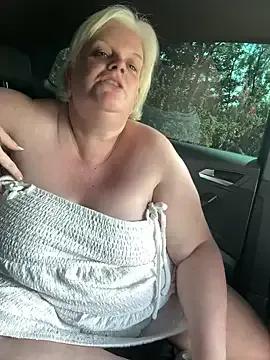 sexychazza16 — Spank bad ass x 5