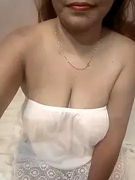 Shaali_Ang on StripChat 