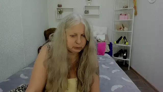 silver_moon_light on StripChat