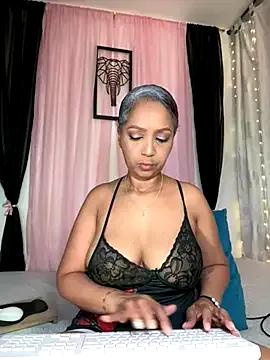 skarlleth_11 — Fingering very deep cum in your face