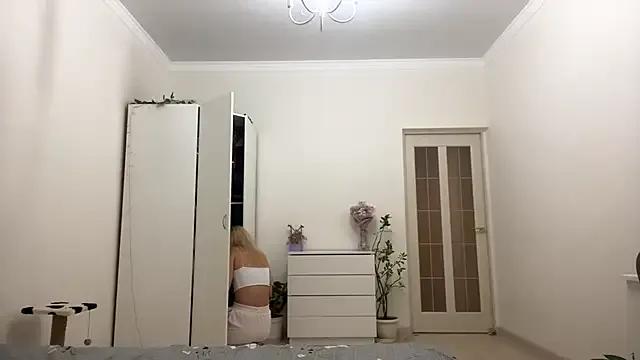 SlaggedForbear on StripChat