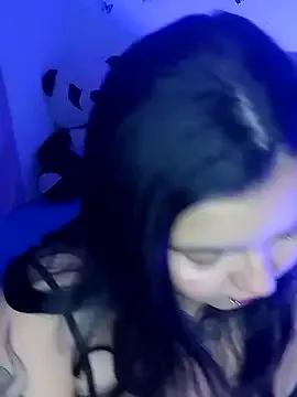 SoffiiCurvy on StripChat 