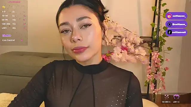 Soffimoon_ on StripChat