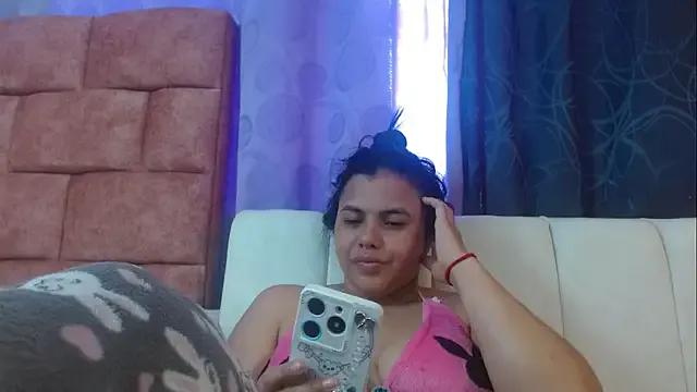 Sofi_whore on StripChat