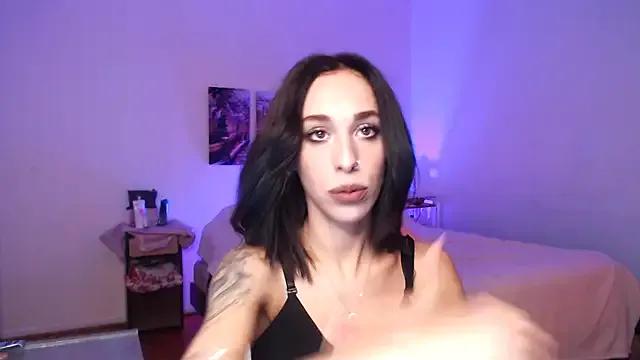 Sofia_Amour on StripChat
