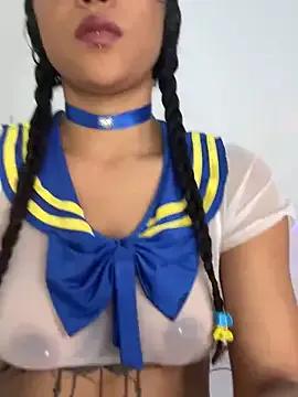 SophieD on StripChat
