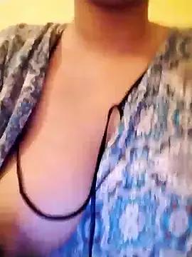 SosoDaloaa on StripChat 