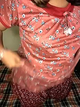 SpicykhalifaX — Write name of last tipper on boobs
