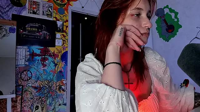 Sunny_Mouse_ on StripChat 