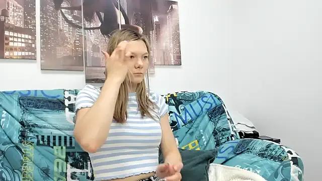 Sunny_Sammy on StripChat 