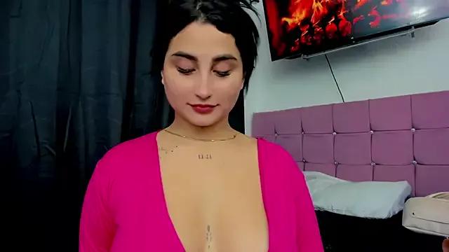 sunshine_uwu22 on StripChat 