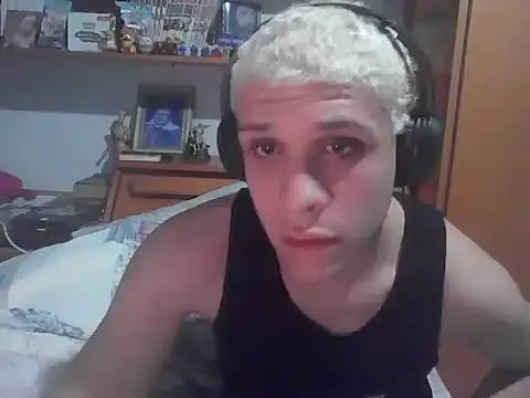 surfstinha on StripChat