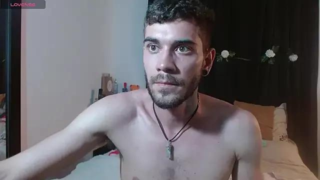 sussy-leohot on StripChat 