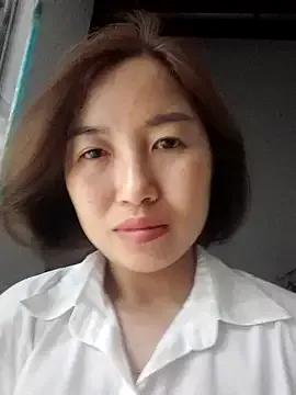Susu_Hot2 on StripChat 