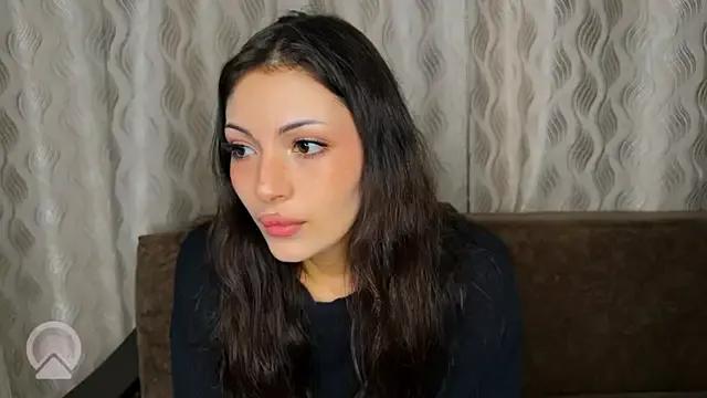 sweeet_strawberies on StripChat 