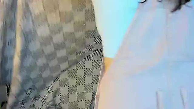 sweet_abby1 on StripChat