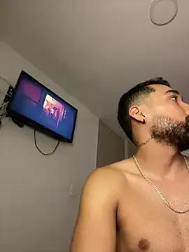 Sweet_and_caramel on StripChat 