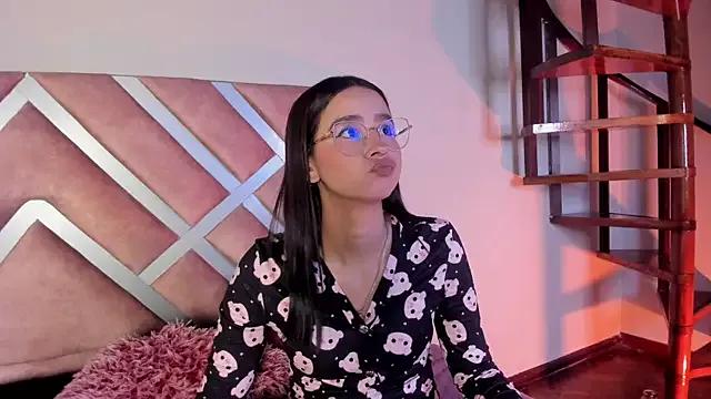 sweet_obsession__ on StripChat 