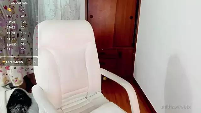 sweetana_ on StripChat 