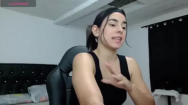 sweetcami1 on StripChat 