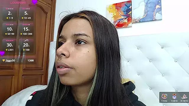 sweetebony_33 on StripChat 