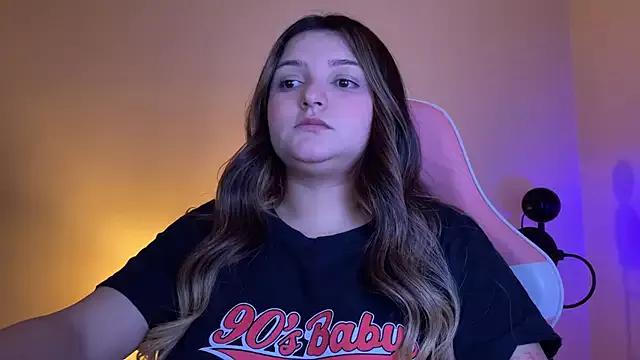 SweetFoxEyes on StripChat 