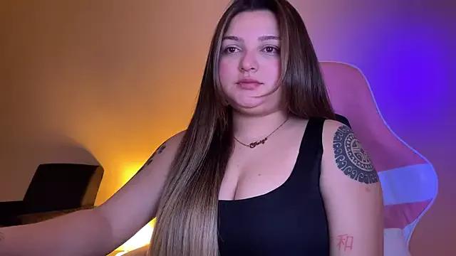 SweetFoxEyes on StripChat 
