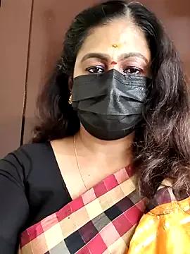 Sweetie_swetha37 on StripChat