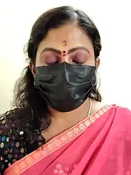 Sweetie_swetha37 on StripChat 